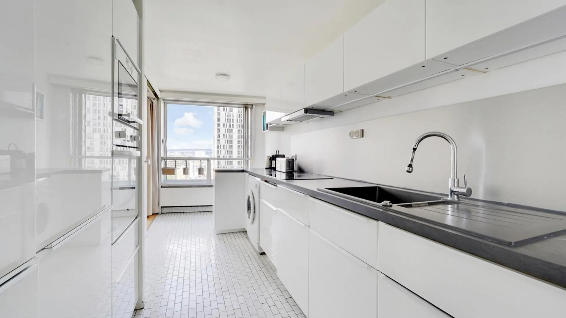 Seine & Eiffel 100M2 Avec Vue Panoramique Parking Lägenhet Paris 0*,  Frankrike